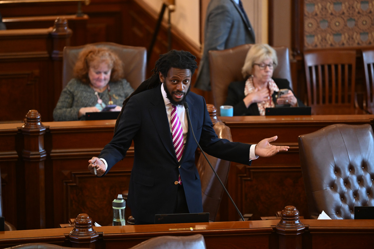 State Senator Mike Simmons - House Bill 957