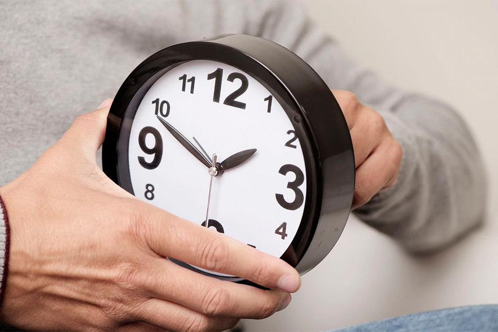 setting clock