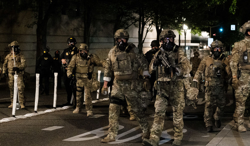 DHS agents 072120