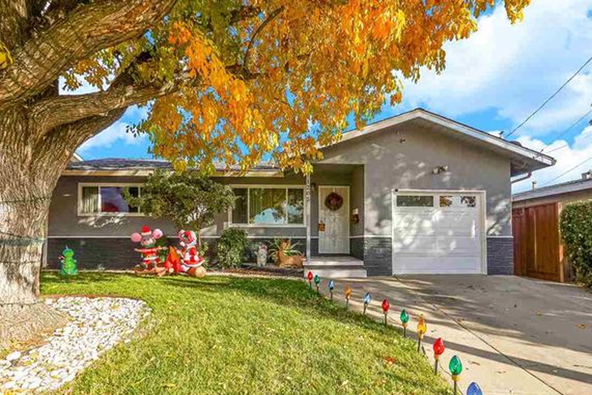 house for sale 120320