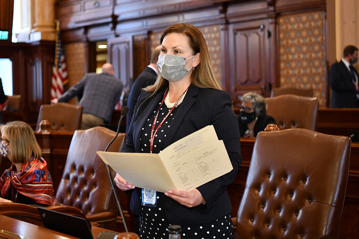 Sen. Rachelle Crowe