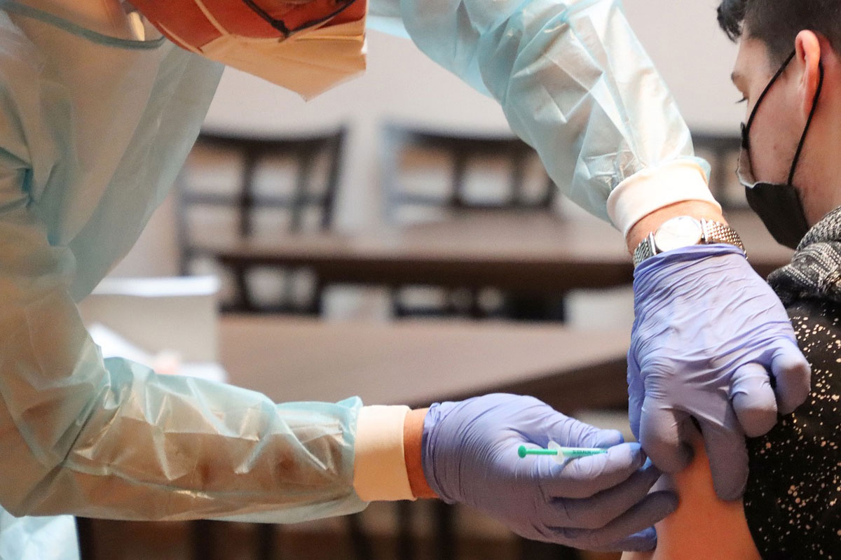 Johnson vaccination 012721
