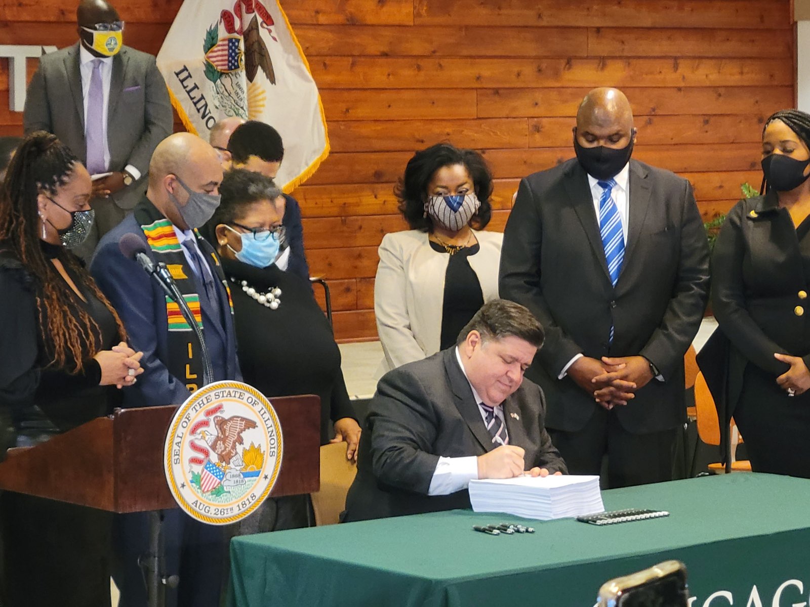 HB 3653 bill signing