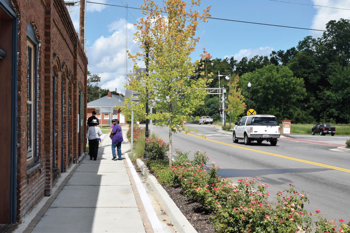 belt sidewalk 051221