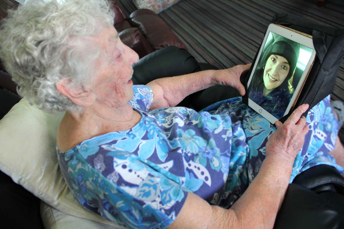 elderly vidchat 081721