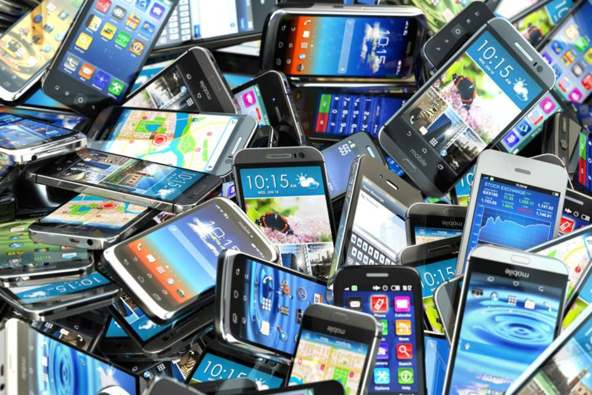 used cell phones 111821