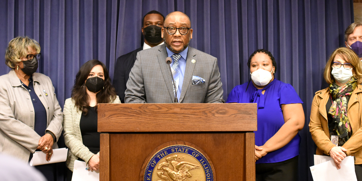 Legislators introduce initiatives to address teacher shortage in Illinois