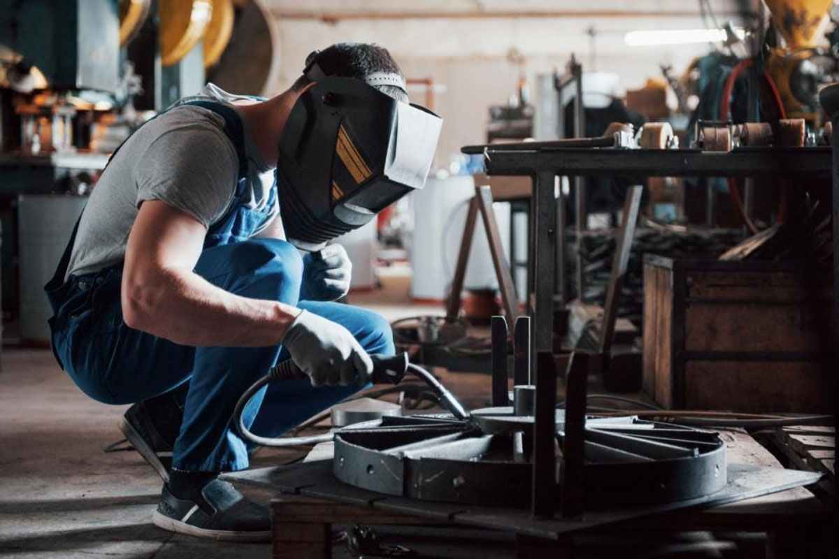 welding student 020722