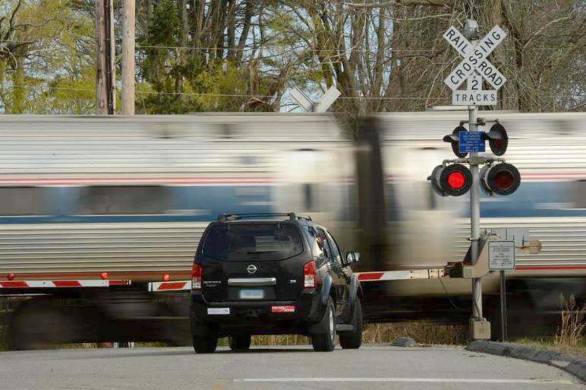 holmes rr 041123