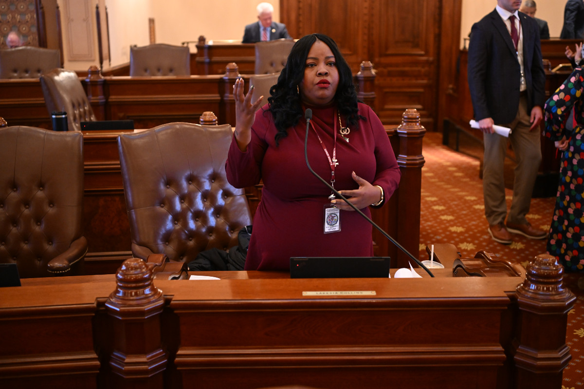 State Senator Lakesia Collins speaks on the Senate floor
