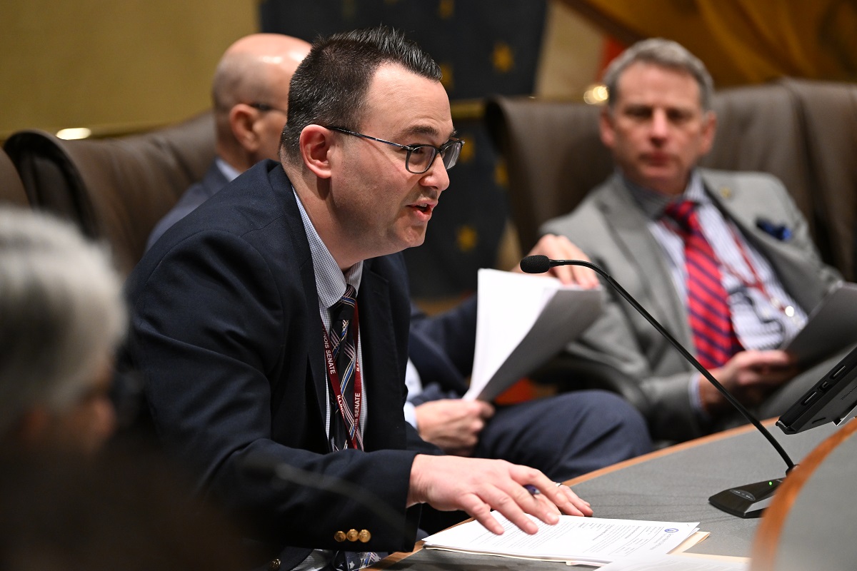 State Senator Mike Porfirio speaks in a committee