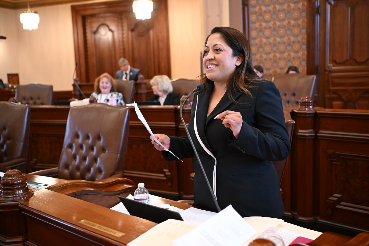 State Senator Celina Villanueva speaks on the Senate floor