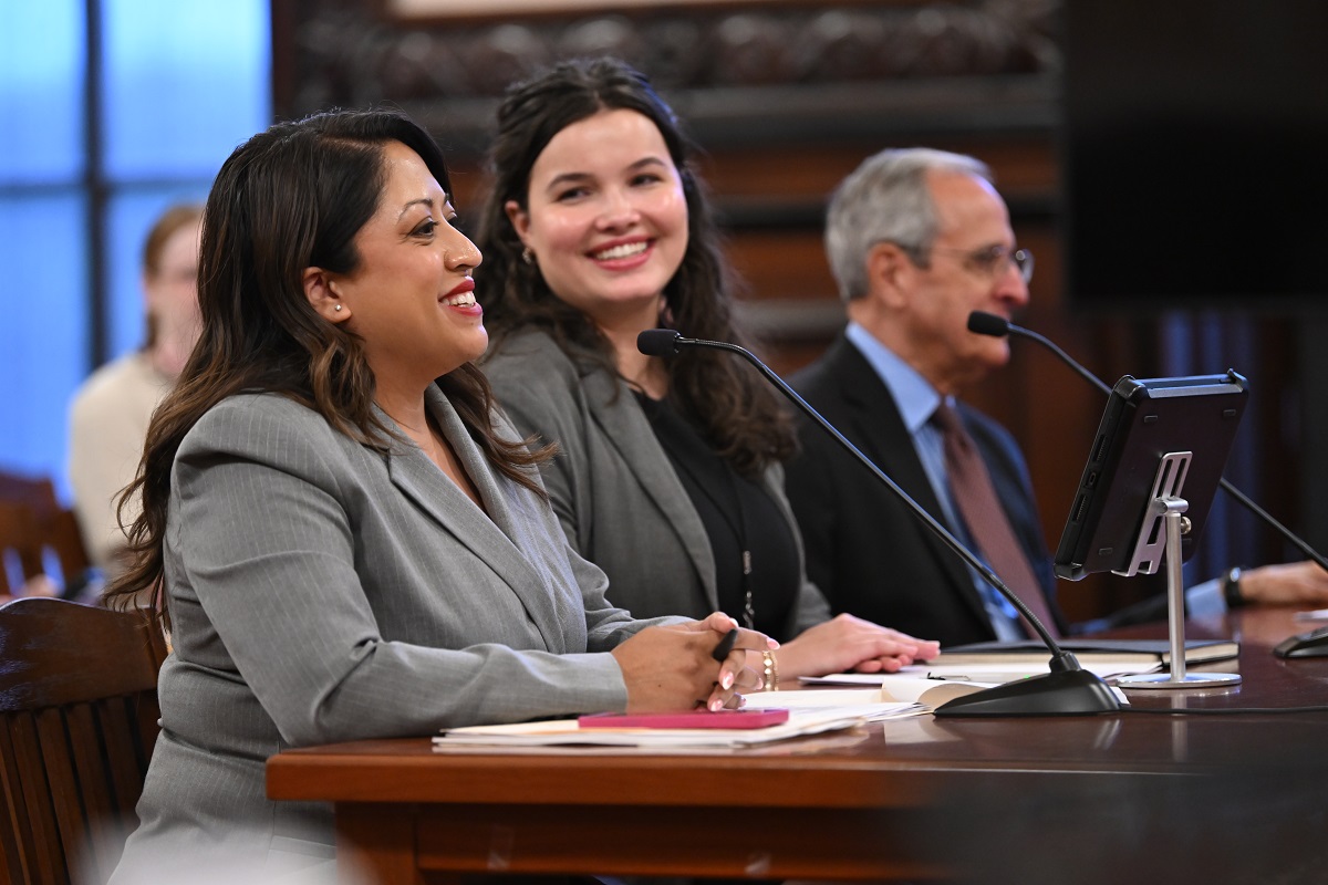 State Senator Celina Villanueva addresses a Senate committee.