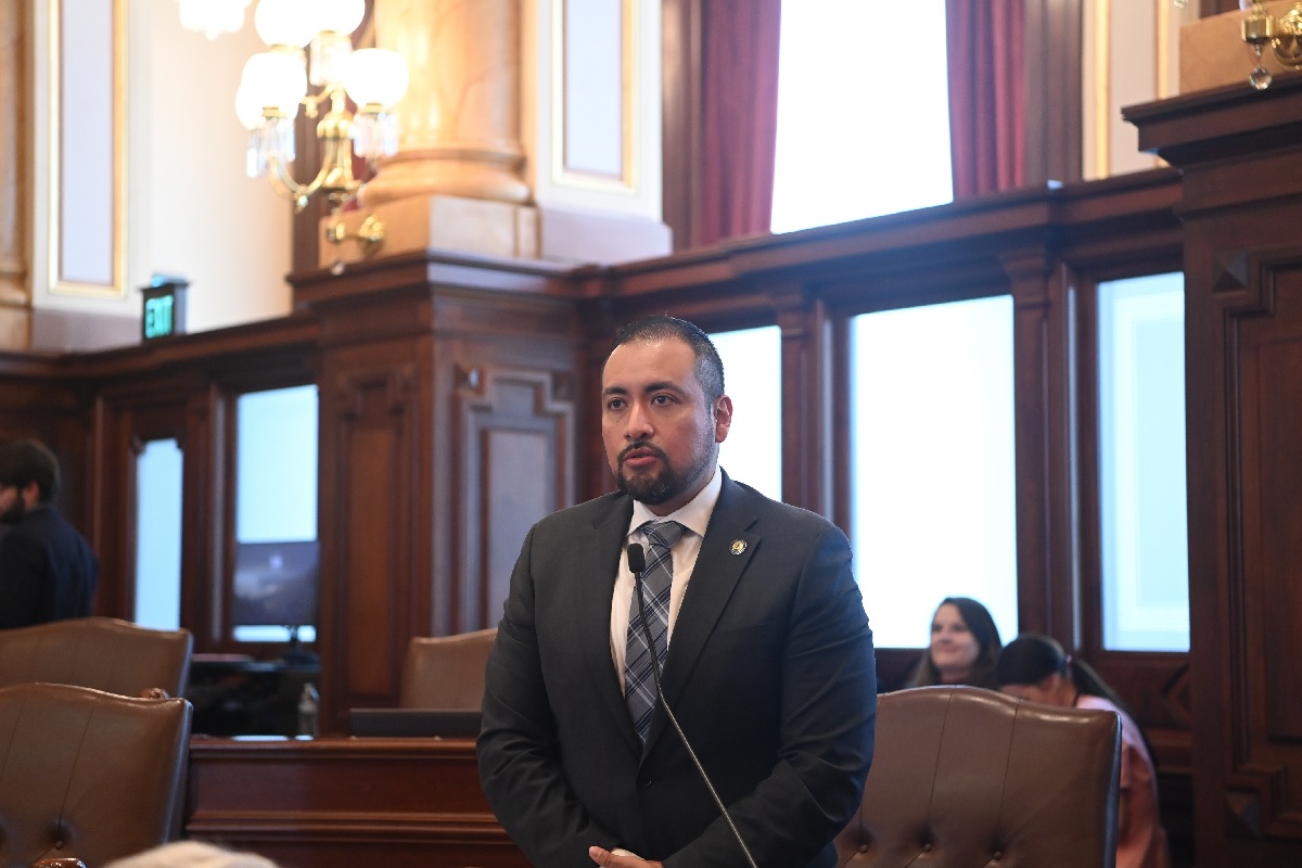 State Senator Javier Loera Cervantes speaks on the Senate floor
