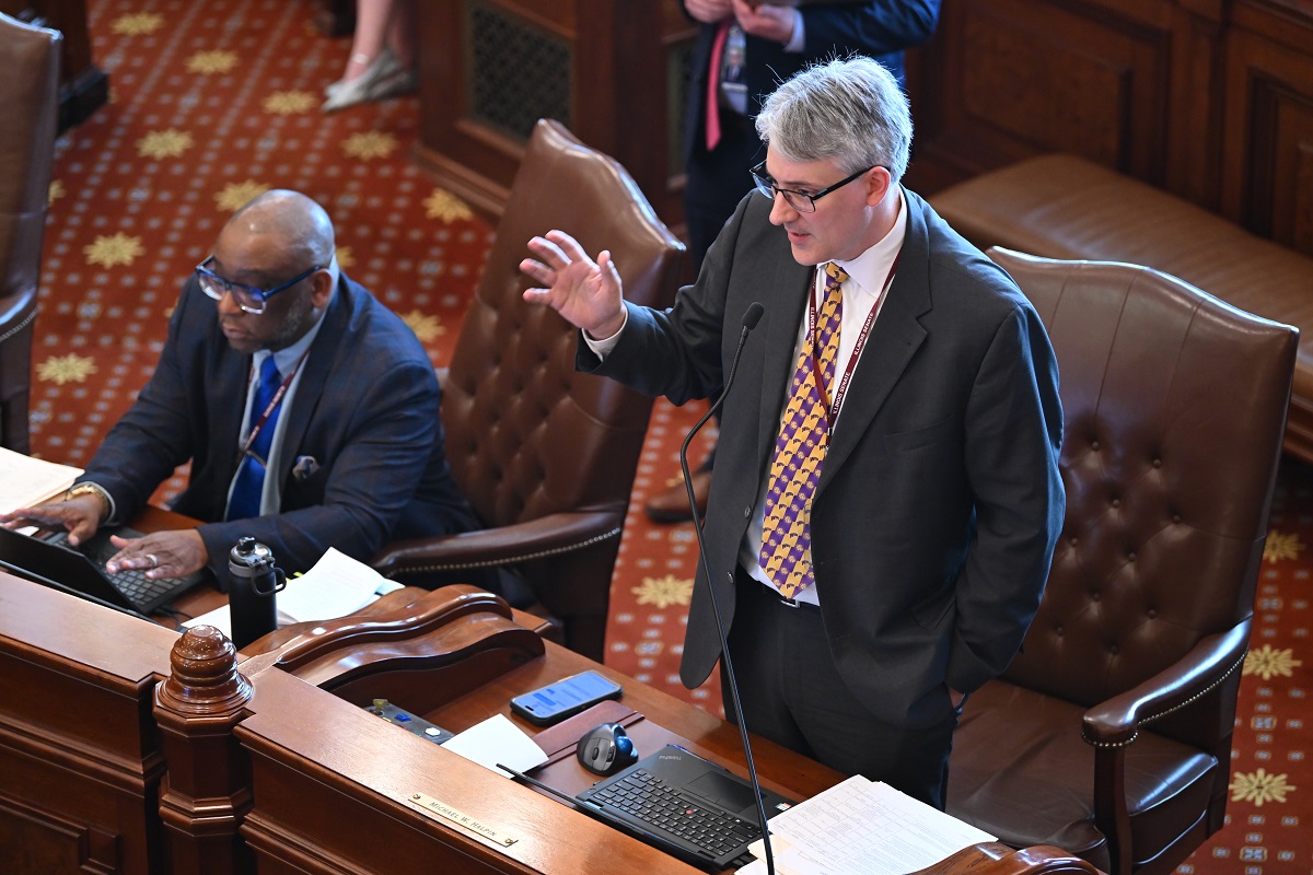 State Senator Mike Halpin speaks on the Senate floor