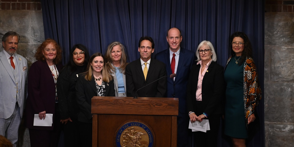 Illinois Senate Democrats highlight AI safety and privacy legislation