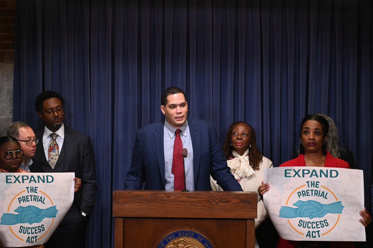 State Senator Robert Perers & State Senator Mattie Hunter at the Pretrial Fairness press conference