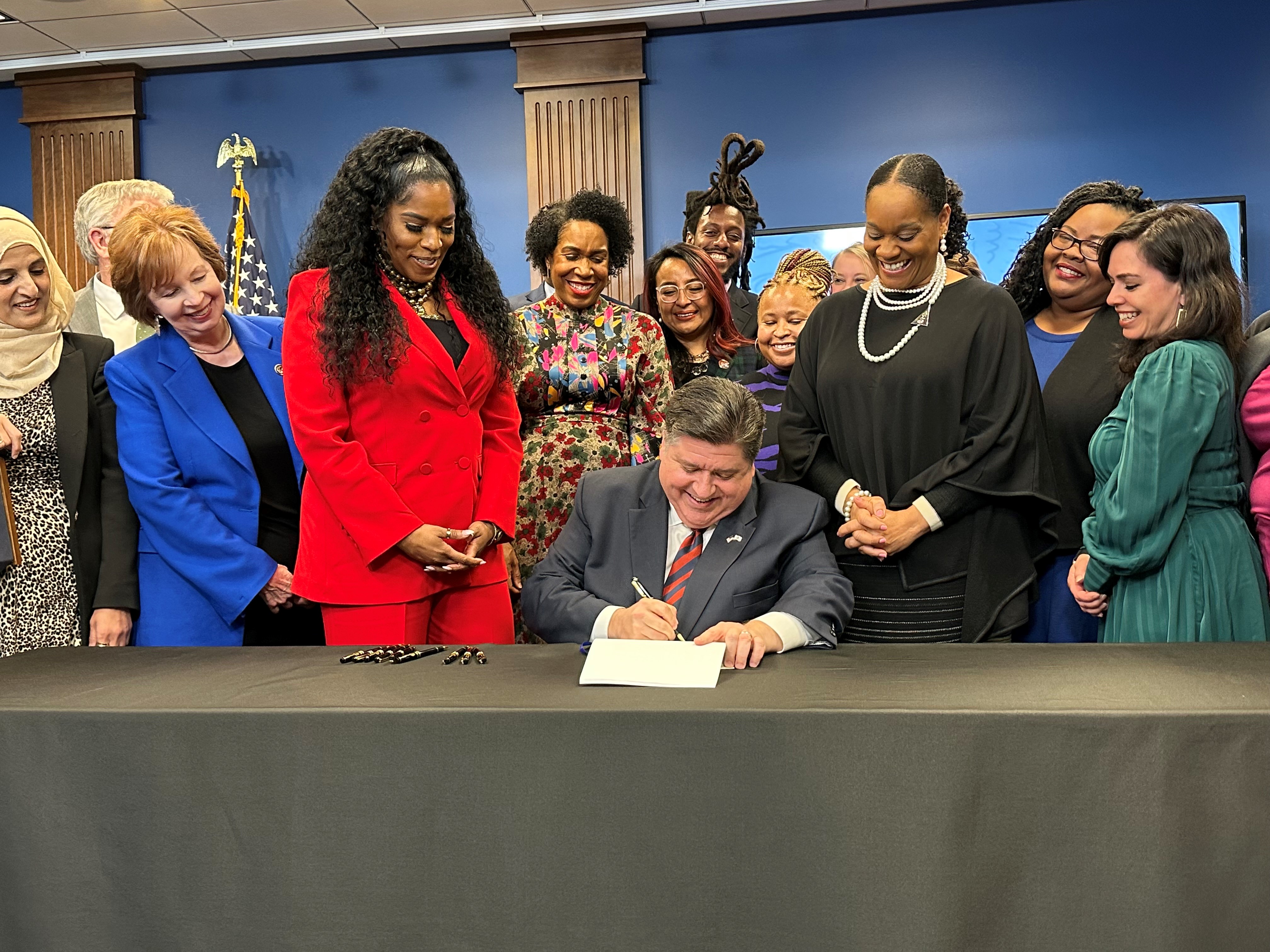 Bill Signing of Paid Leave for Illinois Workers